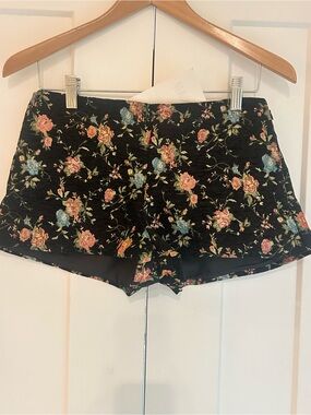 Zara floral tapestry jacquard shorts with pockets